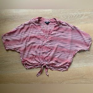 Express front tie shirt - Size Small